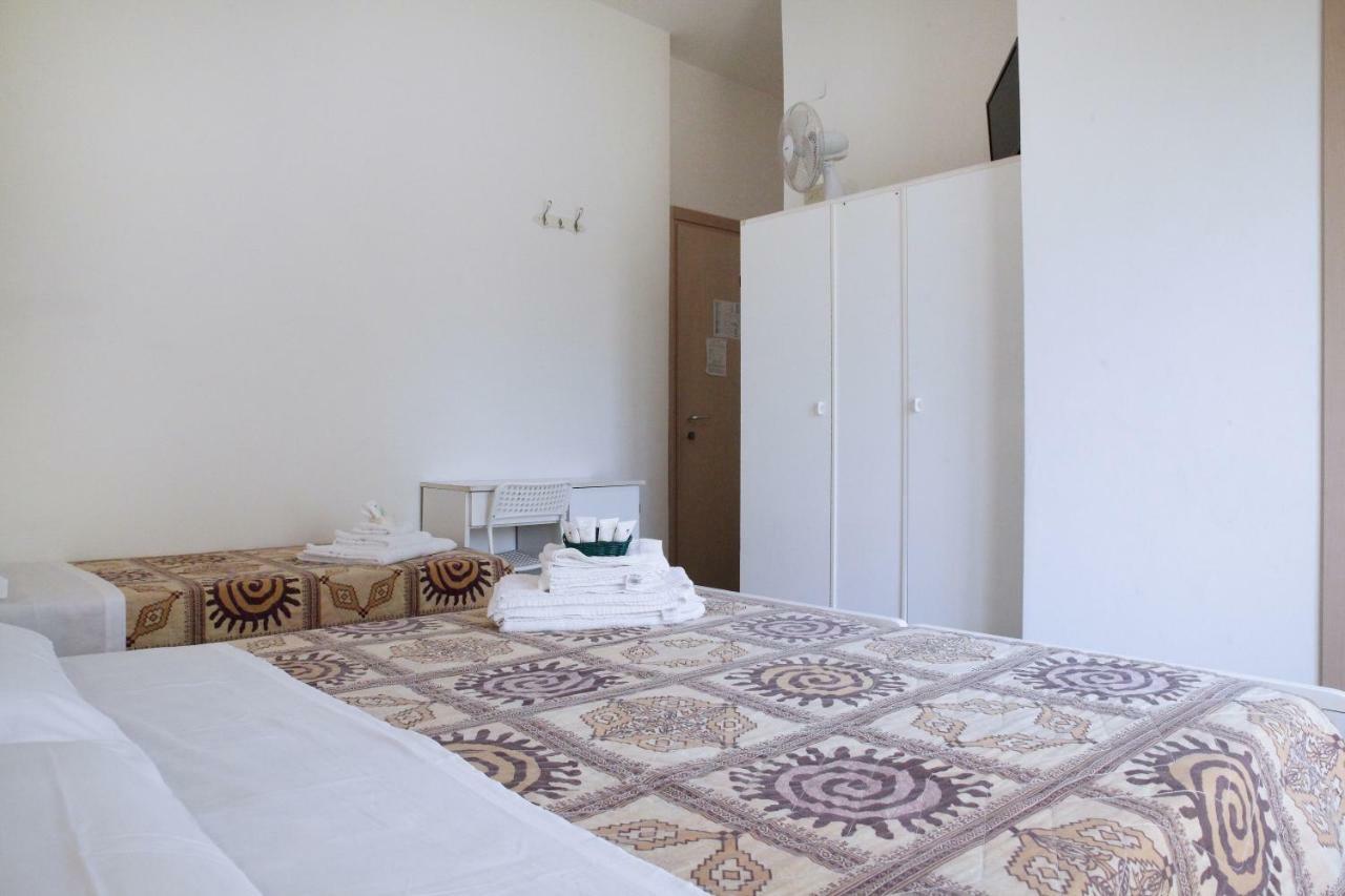 Hotel Lagomaggio Rimini Luaran gambar